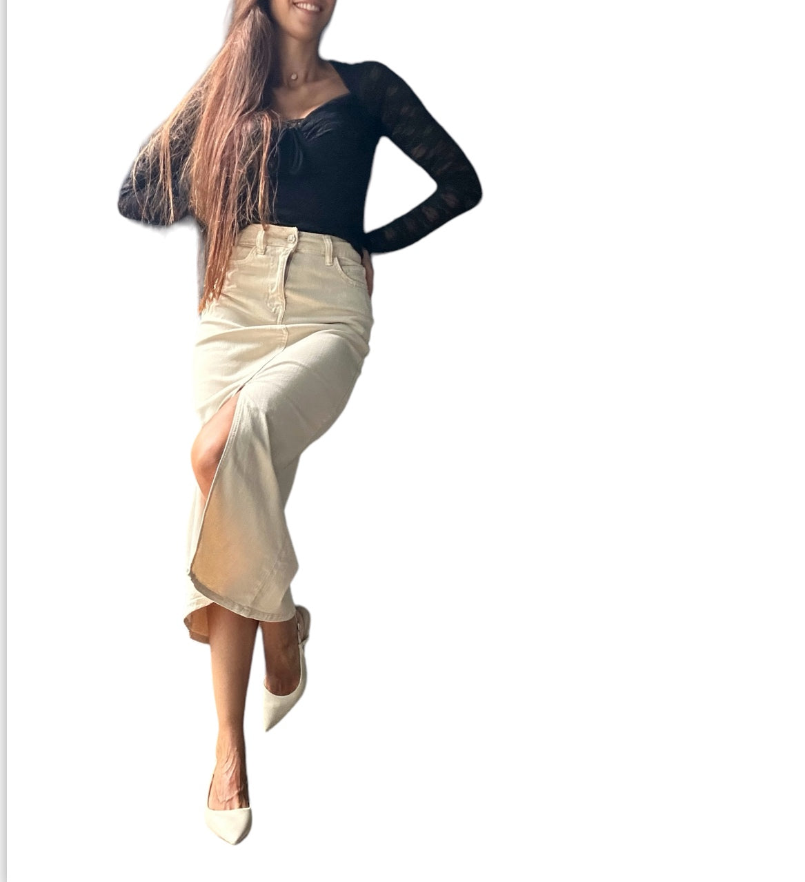 Découvrez notre magnifique jupe mi-longue confectionnée en mélange de coton et de viscose, alliant confort et élégance. Dotée d'une fente subtile sur le devant, elle ajoute une touche de modernité à votre look tout en restant fidèle à l'essence intemporelle du denim.
Sa coupe flatteuse et son tissu fin mettront en valeur votre silhouette, tandis que sa texture douce vous procurera un confort optimal toute la journée.