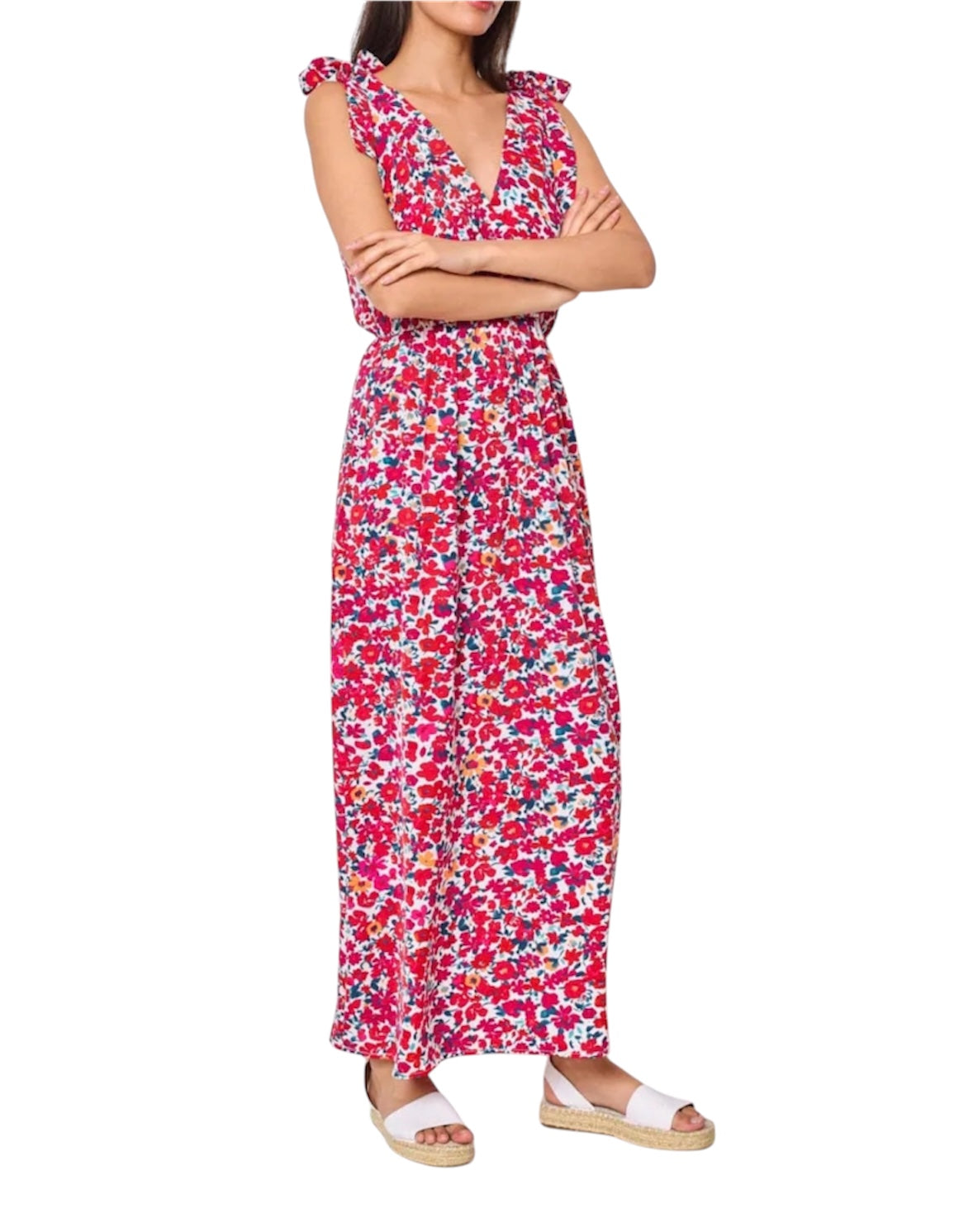 Cette superbe robe longue présente un imprimé floral vibrant dans des tons de rouge, rose et bleu, apportant une touche de fraîcheur estivale à votre garde-robe. Conçue avec un décolleté en V profond et des bretelles à volants délicats, elle allie élégance et féminité. Sa coupe fluide et sa taille cintrée créent une silhouette flatteuse, idéale pour des occasions décontractées ou formelles. grande taille curvy size 