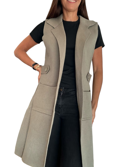 Détails de la conception :&nbsp;50% viscose;28% polyester et 22%nylon

Livraison sous 24h à 48h. Celle -ci vous est offerte à partir de 69€ d'achat.

Retours autonomes et gratuits sous un délai de 14 jours.