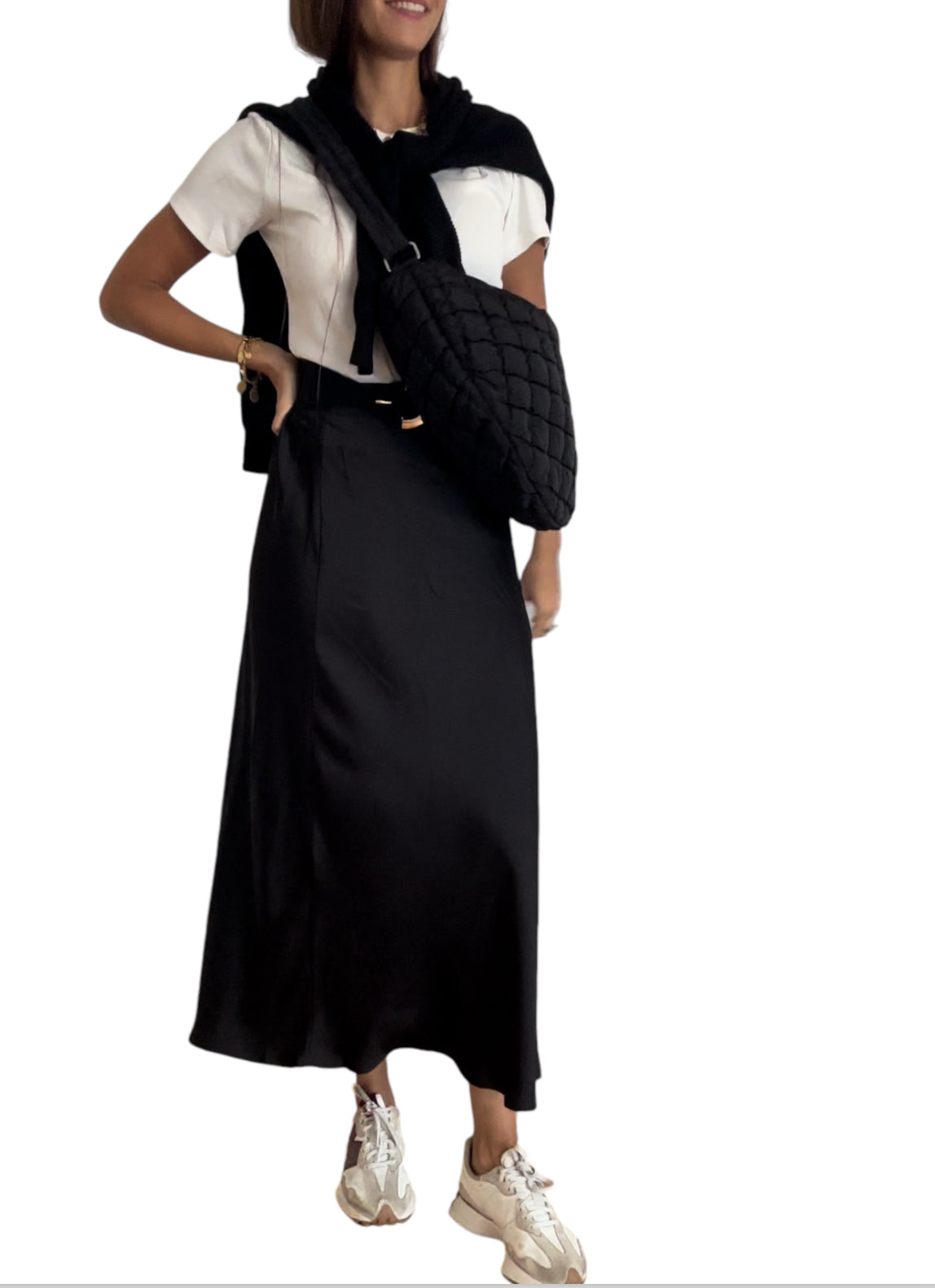 Couleur du sac : noire

Le modèle mesure 1m69.

Détails de la conception : 100% polyester.

Livraison sous 24h à 48h. Celle -ci vous est offerte à partir de 69€ d'achat.

Retours autonomes et gratuits sous un délai de 14 jours.